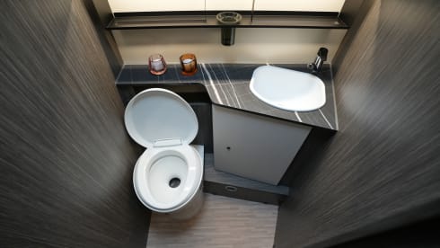 Silver Edition – 4p McLouis semi-integrated uit 2026