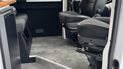 Ducventure2 – 3p Fiat bus from 2019