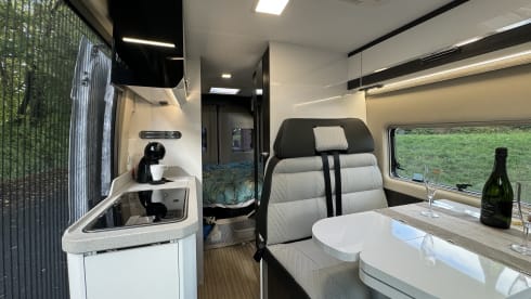 4p Benimar campervan 2.3JTD 160PK Northautokapp brand new October 2023
