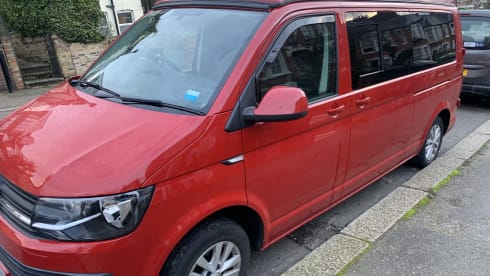 Tracey – Big VW Transporter - sleeps 4 + a child