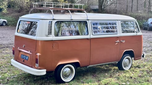 Sjors – 2p Volkswagen campervan uit 1972