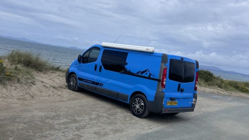 SMURF – 2 Berth Camper Van