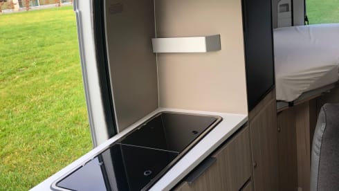 Adria Twin 640 SGX Plus A AUTOMATIC