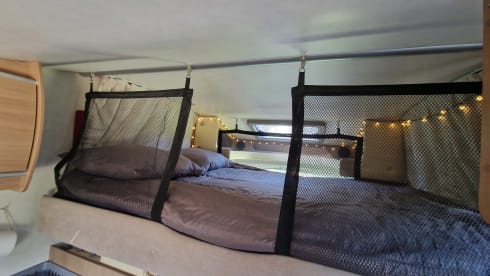 Casa Cozy  – 4p Bürstner semi-integrated from 2009