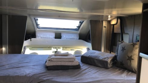 Zeitreise Wohnmobilvermietung No. 1 – Mobilvetta k silver 58, with ALL IN equipment on board