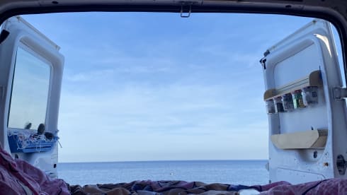 Tristan de Transit – 2p Ford campervan uit 2011