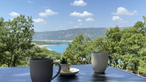 Dreamer – Dreamer D55 UP: pop-up roof, 4 beds, private bathroom and shower!