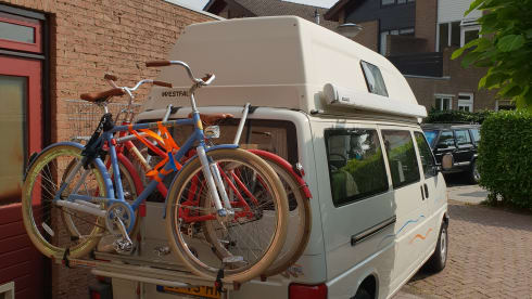 Carmen – Volkswagen T4 camper 'Carmen' with alcove