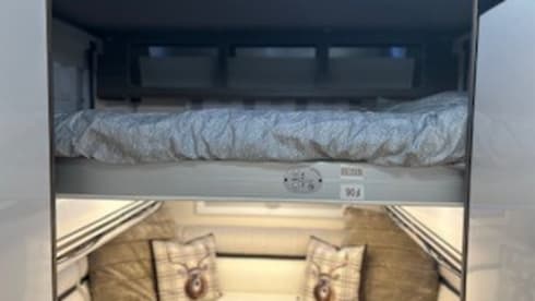 Oscar  – 4 berth Roller Team semi-integrated from 2023