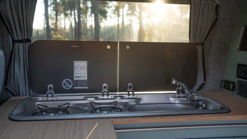Bertie – 4 berth Volkswagen campervan from 2021