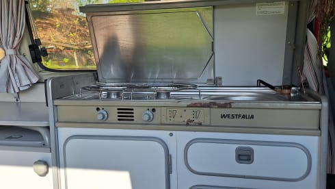 Humpie – 4p Volkswagen campervan from 1987