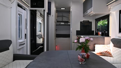 Chausson Titanium limited edition – 6p Chausson semi-integrated uit 2023