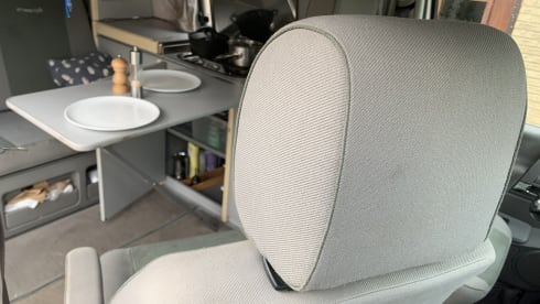 4p Volkswagen T4 camper