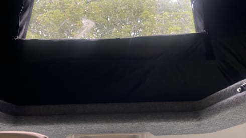 stravaig – Ford transit custom Campervan 4 berth