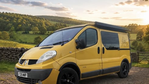 Renault-Campingbus mit 4 Schlafplätzen ab Baujahr 2017