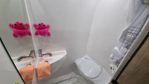 Marma camper, memory maker – 4 berth Fixed bed, great layout