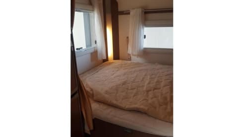 Adriatik – 4p Adria Mobil integrated uit 2007