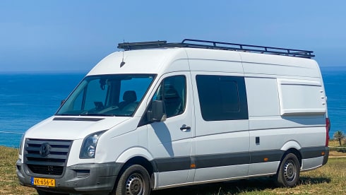 Unique, spacious campervan! (Available from mid-July!)
