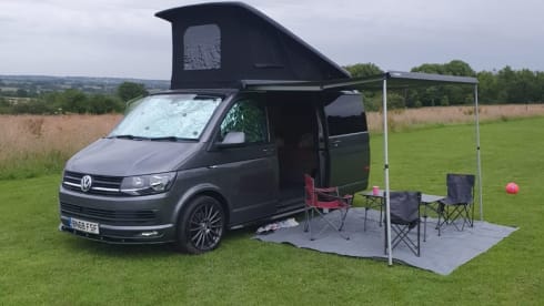 Gray – VW T6 Campervan - 4 Berth