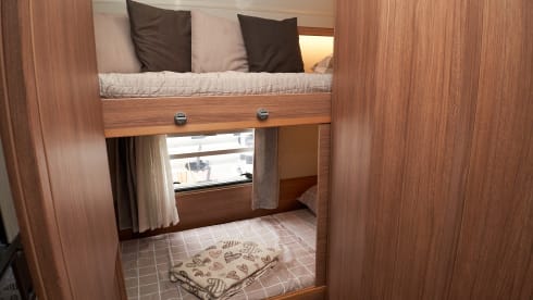 BEARENT – CAMPER WEINSBERG 6 PLACES 