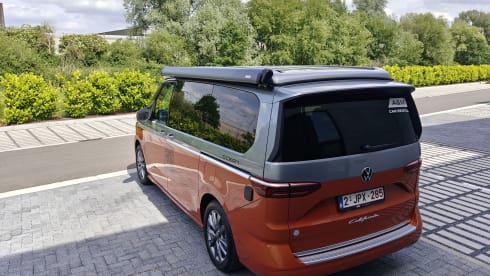 California – Volkswagen-Campingbus für 4 Personen ab 2026