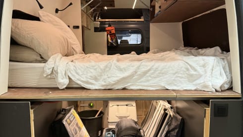 CONSCIOUS.VAN – 2p Mercedes-Benz bus uit 2020