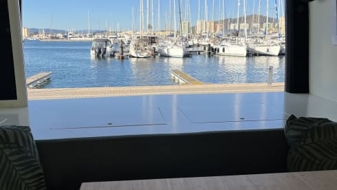 Sprinter – Luxury Mercedes Sprinter campervan