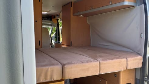 Autobus Hymer per due persone del 2010