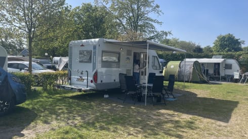 Marcel en Houria – Knaus SUNLINER 658MF integral / 4 pers.