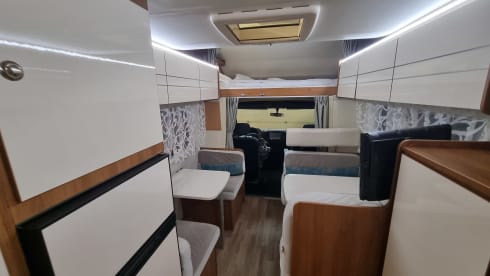 4p Rimor alcove from 2018