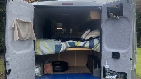 Self Converted Off-grid Citroen Relay 