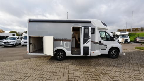 4p McLouis semi-integrated from 2025