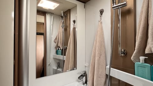 A fully equipped camper for wonderful camping holidays.