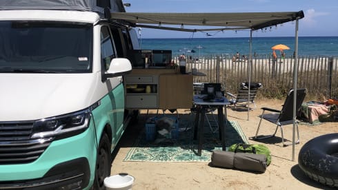 Bulli – 4p Volkswagen Campervan from 2022