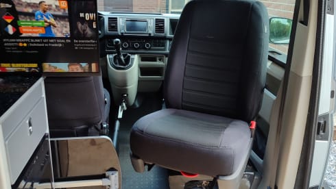 4p Volkswagen bus uit 2016