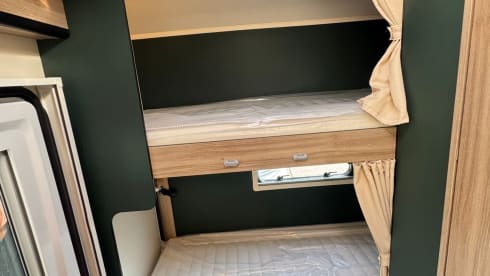 LEWIS – 2026 Ford Transit Rimor 79+ 7 berth AUTOMATIC motorhome