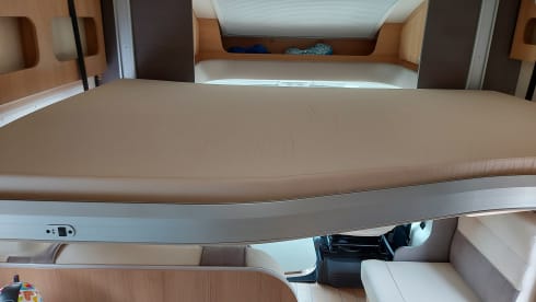 MOB  – McLouis Sovereign 479 - Low deposit!