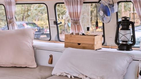 Tiny Finy Volkswagenbus Twente – Romantic, boutique Camper