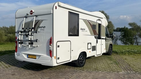Bürstner Ixeo Time – 4p Bürstner semi-integrated from 2015