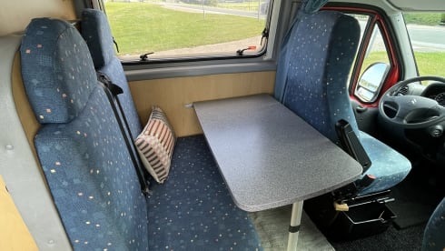 2-person Pössl bus from 2005