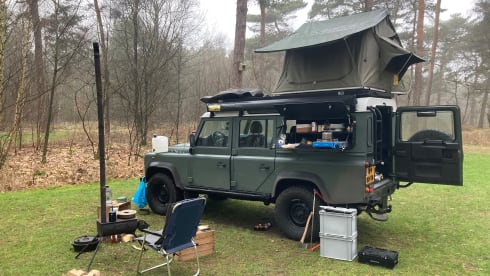 2p Land Rover rooftop from 2013