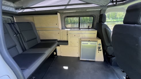 HNB-47-G – 2p Fixxter campervan from 2019