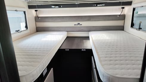 Bavarian Camper 2 – 5 people and still under 7m - the kronos 285TL.