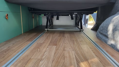 Bussie – 2p Volkswagen campervan uit 2014