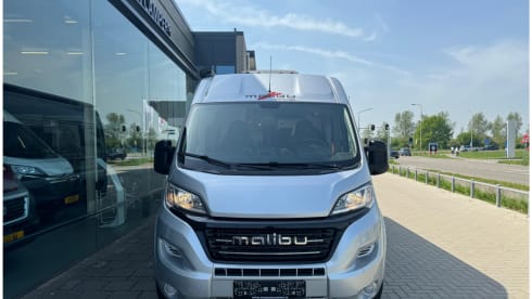 MAXI 001 – 2 Person Carthago bus from 2020