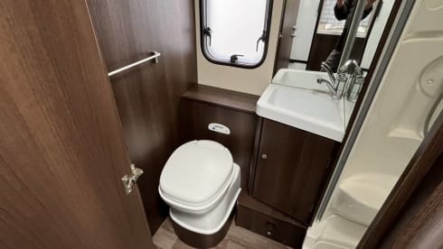 6 berth Roller Team Family Motorhome