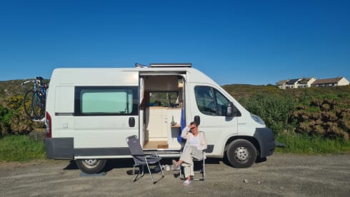 Bonnie – Cozy camper, your house on wheels! Perfect for wild camping.