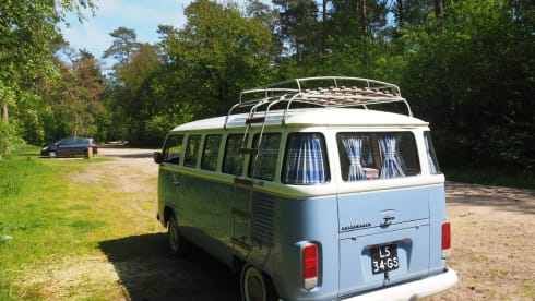 Eddie – 2p Volkswagen campervan from 1984