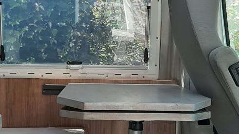 Travelcar – Beautiful cool modern 2 person camper bus