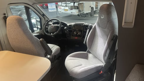 4p Dethleffs semi-integrated from 2020